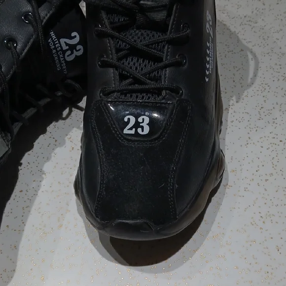 High Top Athletic Shoes With 23 Detail Sz 10 - Picture 10 of 14